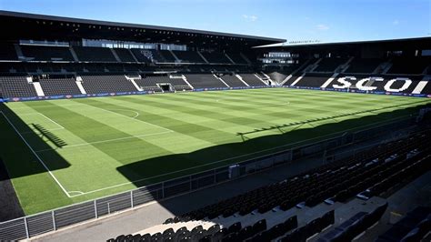 Stade Raymond Kopa